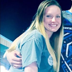 Meet your Posher, Savannah